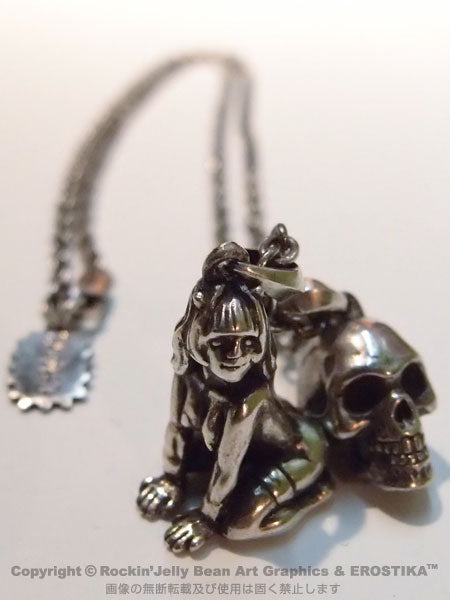 "EROSTIKA SKULL & GIRL" PENDANT TOP & CHAIN -Silver-