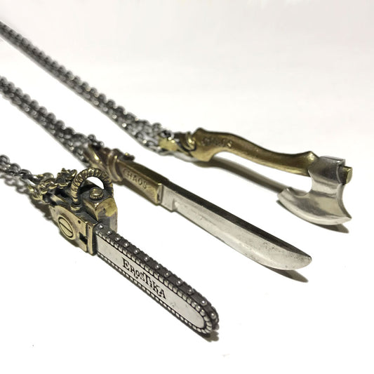 "DEADLY THINGS" PENDANT TOP & CHAIN