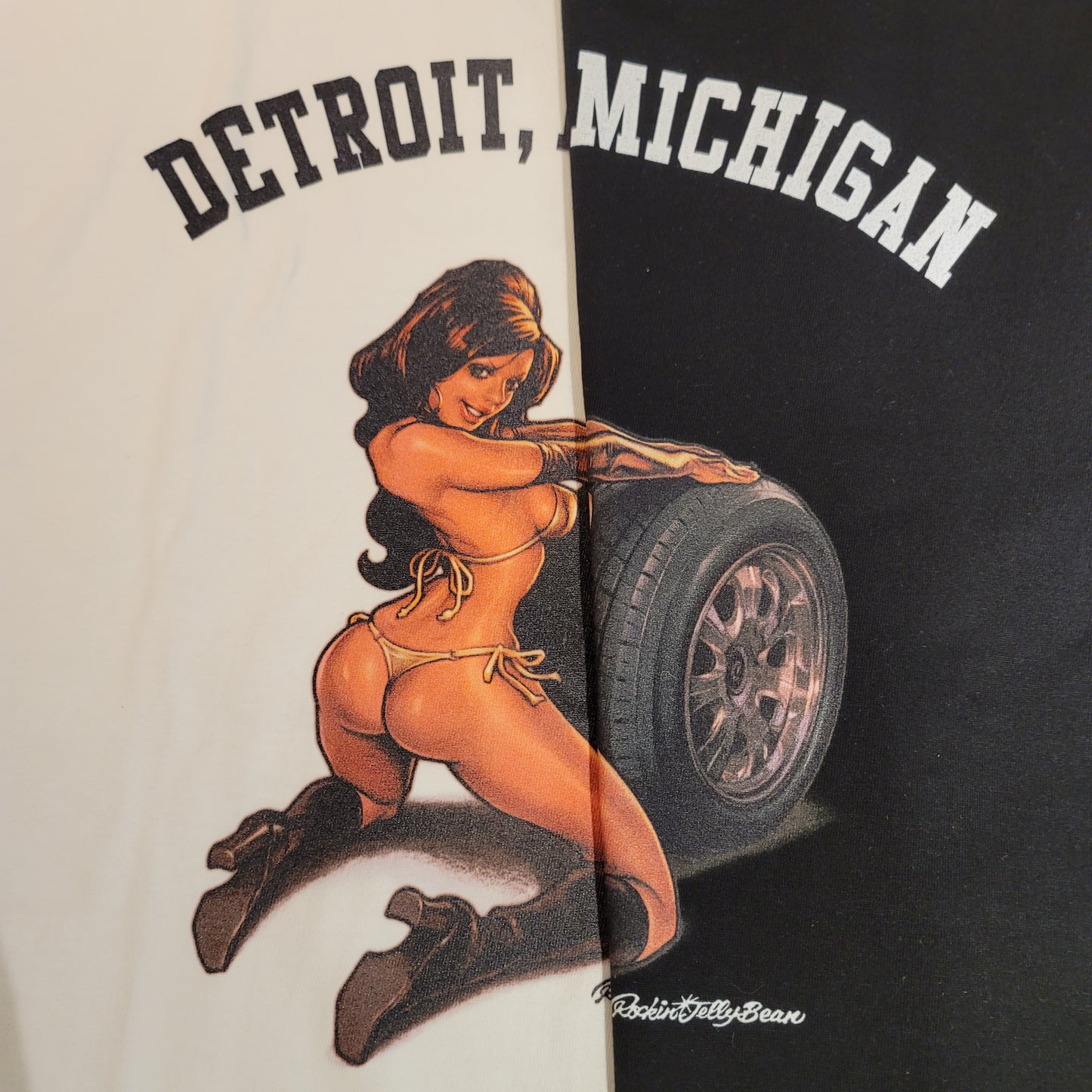 “DETROIT MOTOR GIRL” T-SHIRT