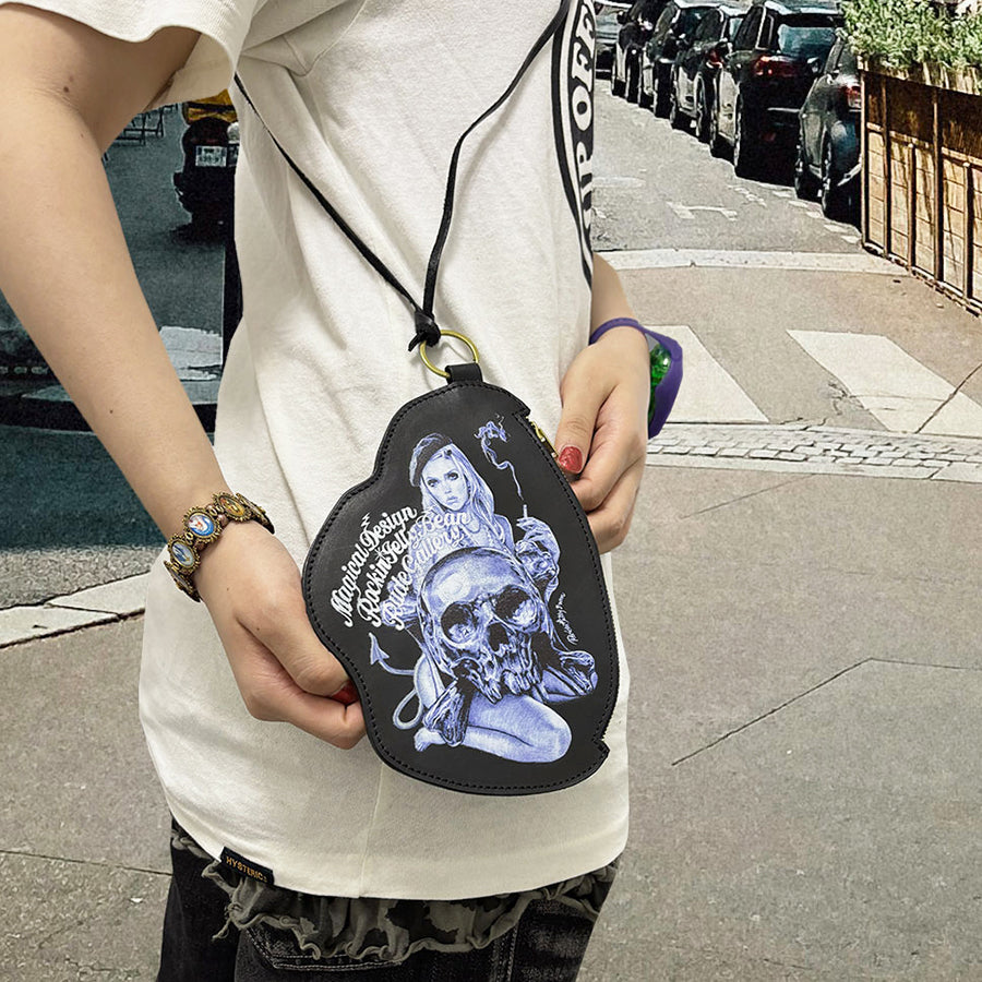 “PARIS NOIR” LEATHER POUCH