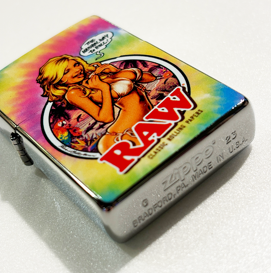 "PSYCHEDELIC RAW GIRL" ZIPPO LIGHTER